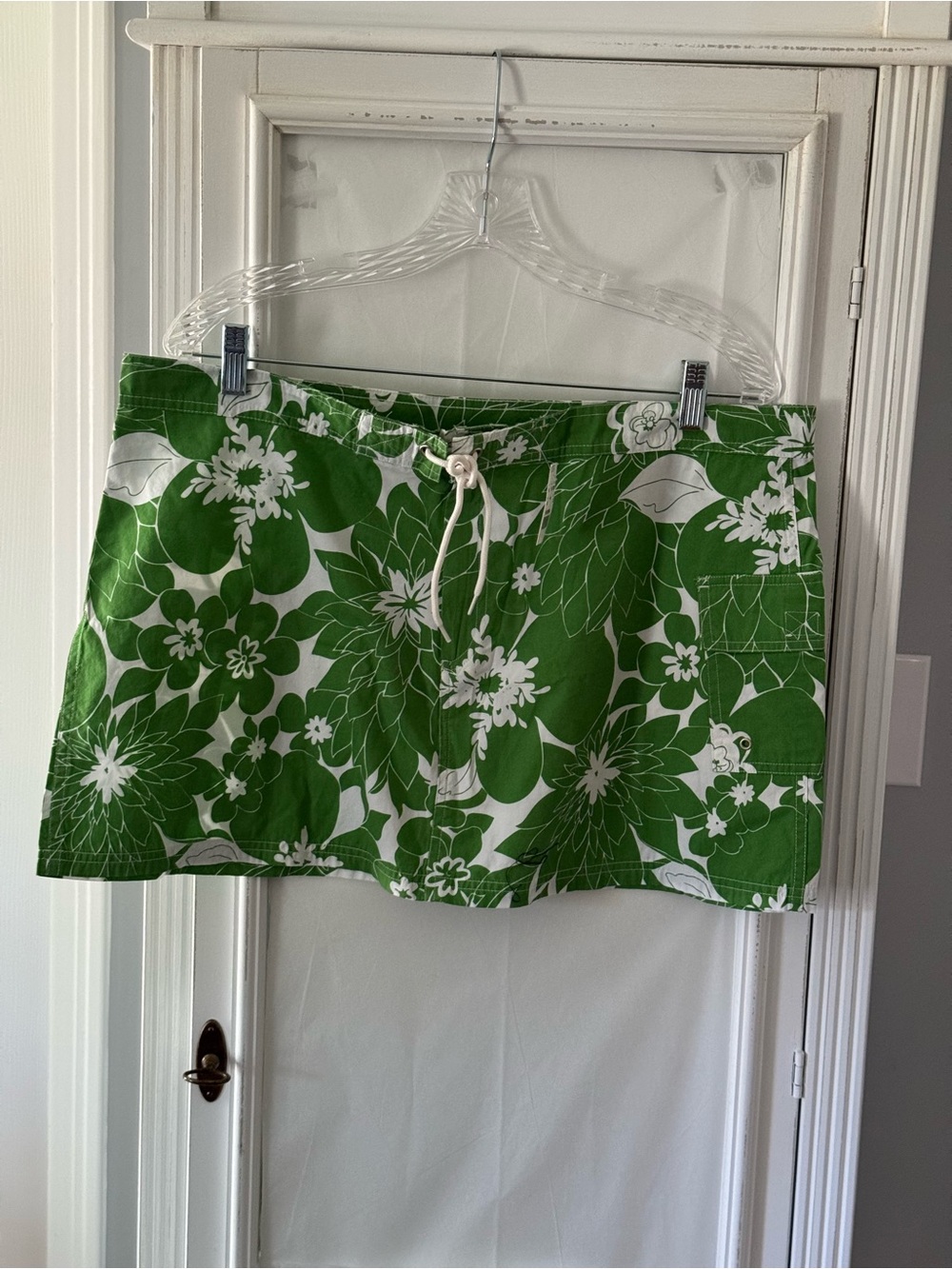 NWT J. Crew Green and White Floral Swim Skirt with Zipper and Drawstring Size 14